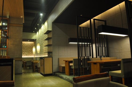 堂小鍋火鍋連鎖店